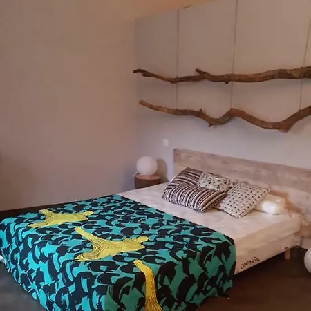 Mas Corbiere Bed and Breakfast Νιμ
